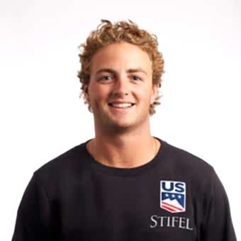 Hunter Henderson headshot